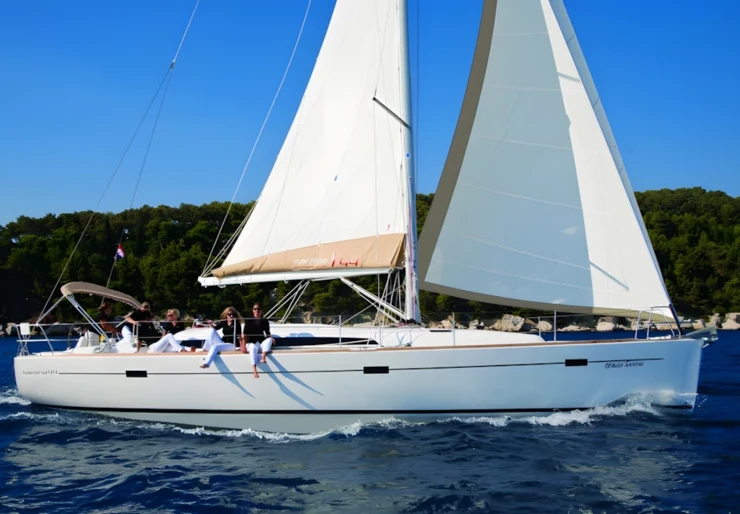 Salona 44 Marina Punat | Istros