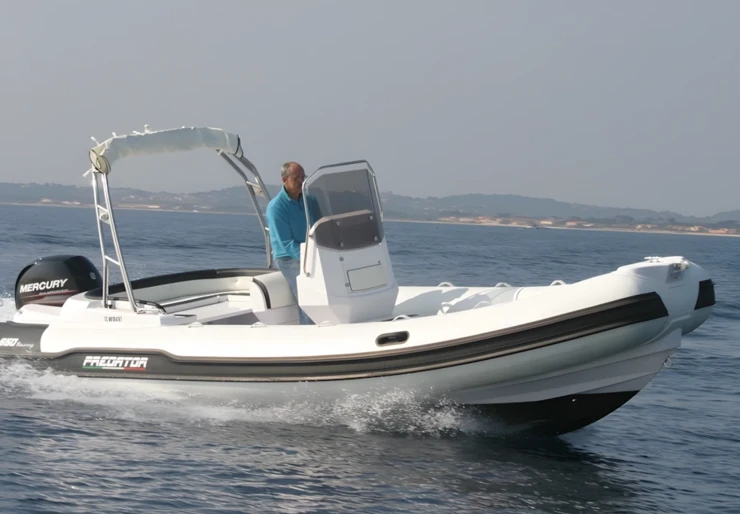 Predator 650 Hyeres harbour | 