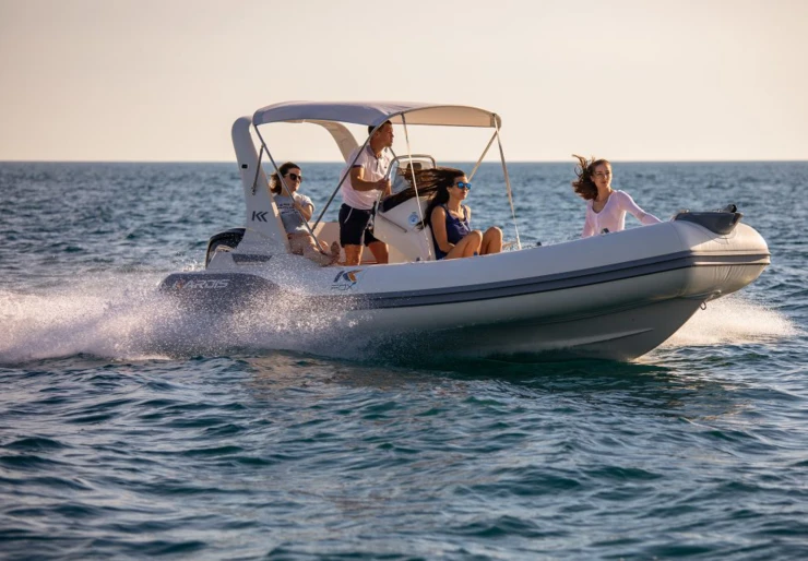 KARDIS FOX 5.70 Portisco harbour | 