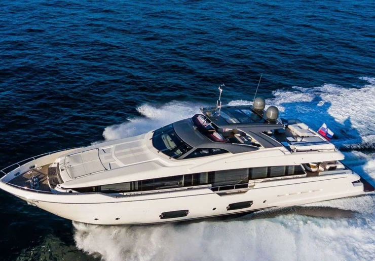 Ferretti 960 Göcek harbour | Funda D