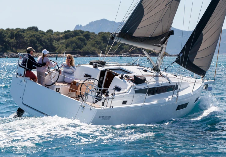 Sun Odyssey 350 Cala de Medici | Pepe - Comfort line