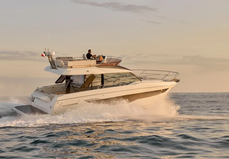 Prestige F4.3 Marina Kastela | Mr.77