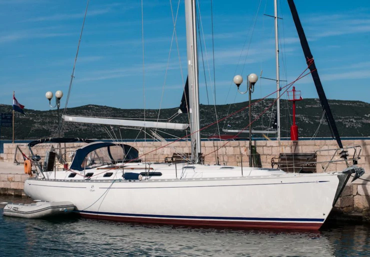 Dufour 45 Classic Porto di Lisbona | Poe Rava
