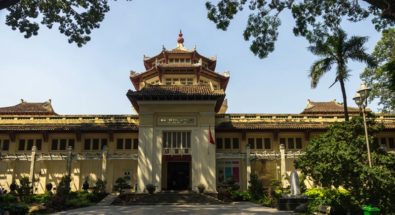 Visite du Musée d’Histoire de Saigon