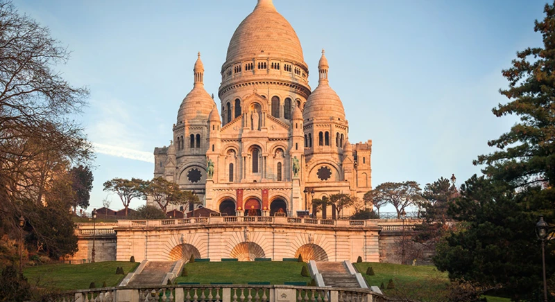 Guided tour of Old Montmartre