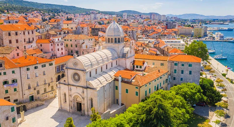 Visite de Sibenik et des chutes de Krka