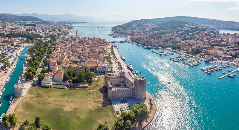 Guided tour of Trogir