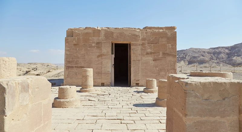 Visite du temple d'el Kab