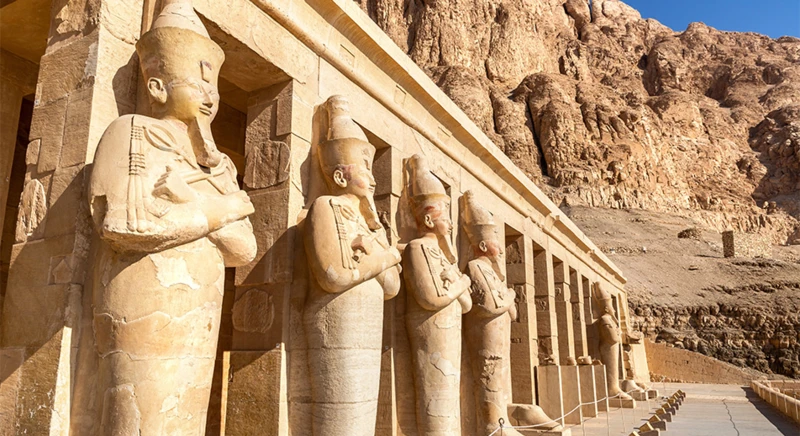 Visite du temple mortuaire d'Hatchepsout