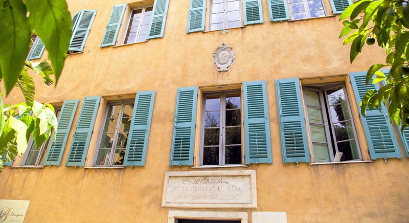 Visite du musée national de la maison de Napoléon à Ajaccio