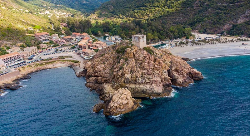 Journée "les calanques de Piana et Porto"