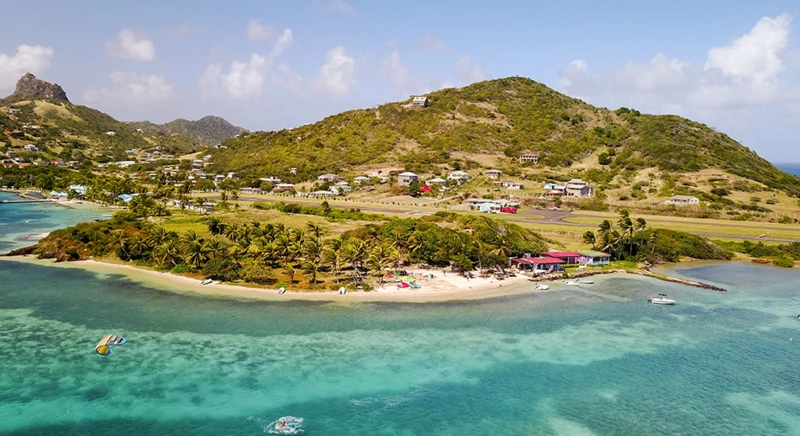 Farniente et barbecue sur l’île Mayreau