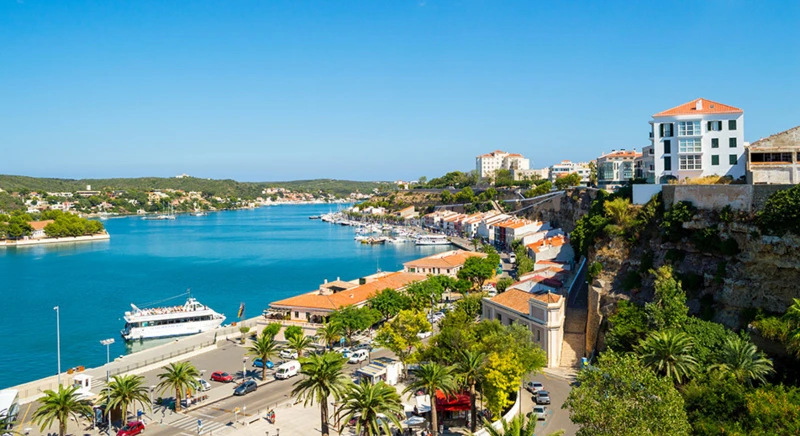 Découverte de Mahon