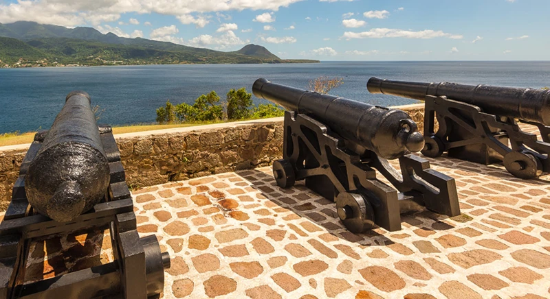 Visit to Cabrits, pure nature, pure adventure: Dominica seduces with its thundering waterfalls, red cliffs and lush, unspoilt jungle