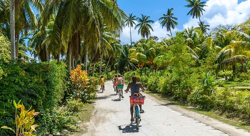 Découverte de La Digue à vélo