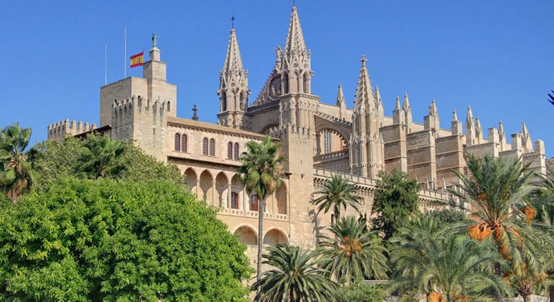 La célèbre cathédrale de Palma de Majorque