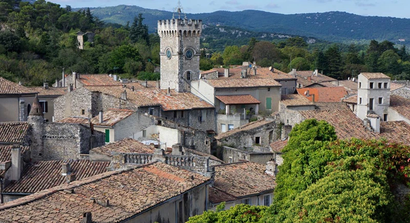Passeggiata serale dei fantasmi a Viviers