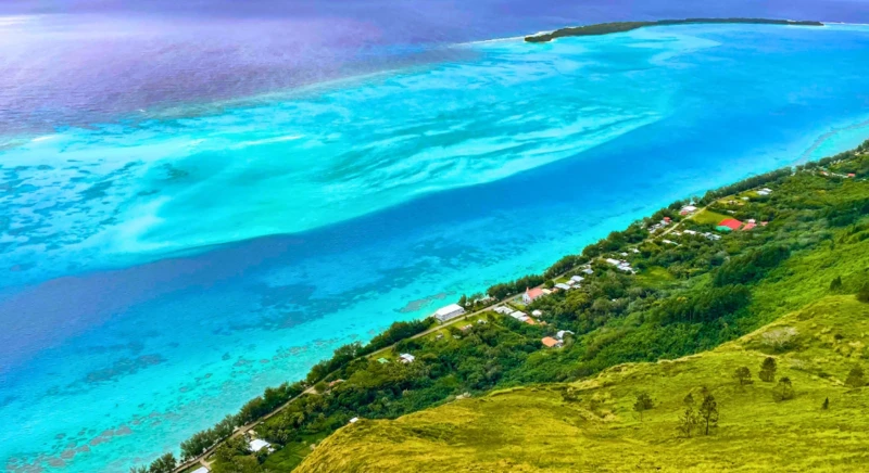 Guided bus tour of Raivavae Island