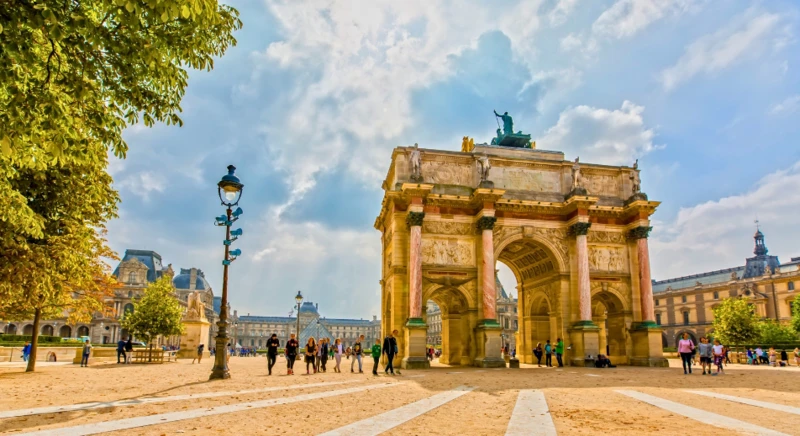 Tour panoramique de Paris et promenade dans les plus beaux passages couverts