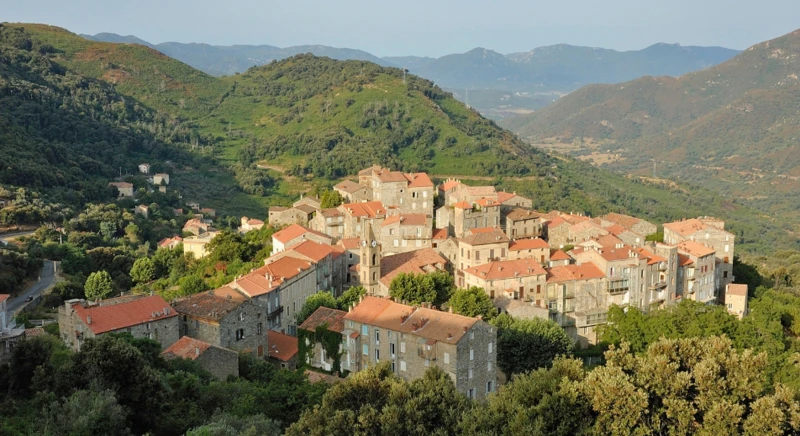 Excursion à Sartène et Sainte Lucie de Tallano