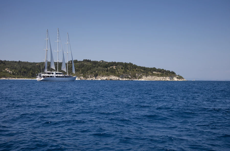 Du Péloponnèse à la mer Égée : voyage épicurien à la découverte des vins et merveilles de la Grèce