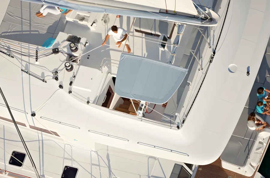 Tropical getaway: the best of the Grenadines from Martinique on a catamaran
