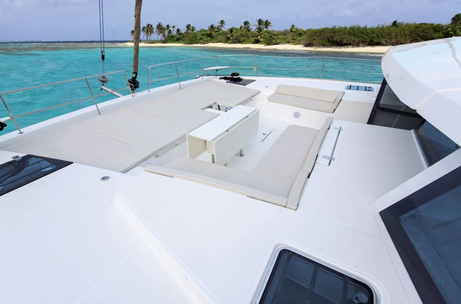 Évasion de 8 jours en catamaran : croisière de rêve au cœur d’un paradis tropical