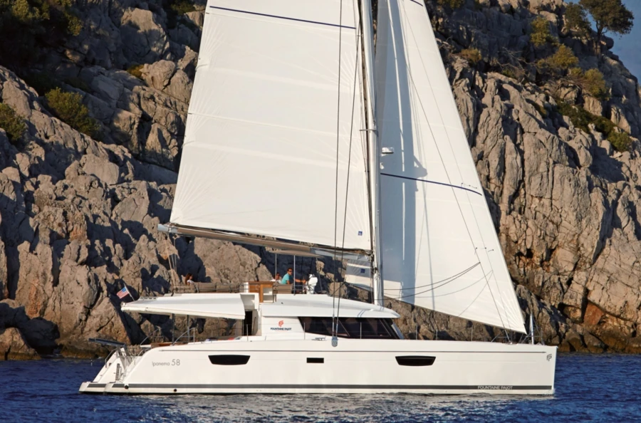 Évasion de luxe à voile vers les beaux trésors des Îles Vierges Britanniques