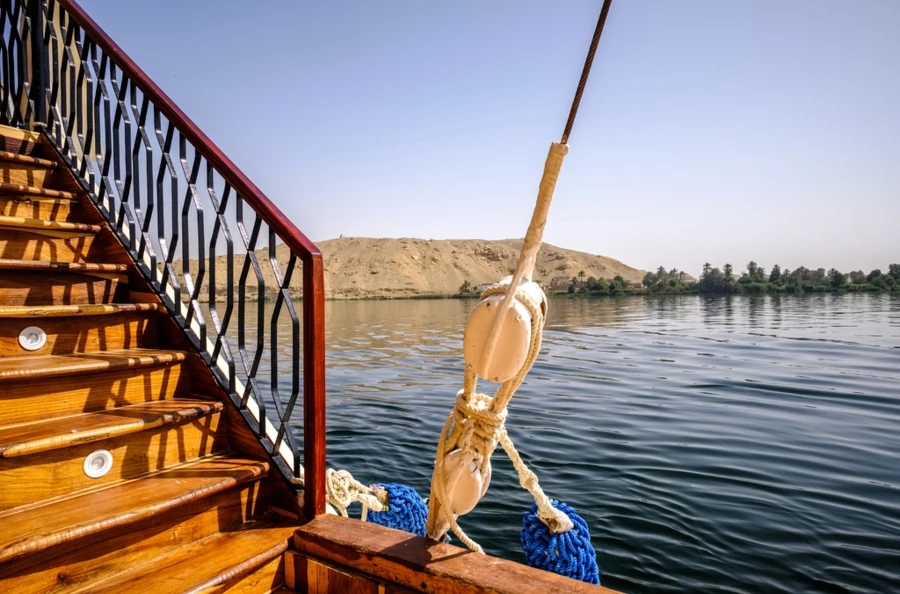 Circuit exceptionnel au fil de l'histoire égyptienne : 7 jours à bord d'un dahabieh et 3 nuits au Caire