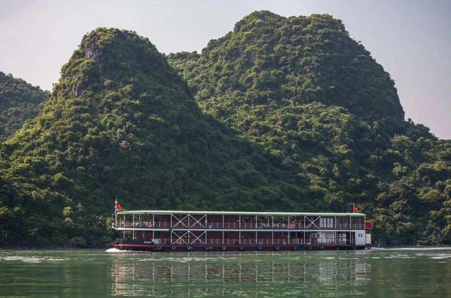 Baie d'Halong et Fleuve Rouge