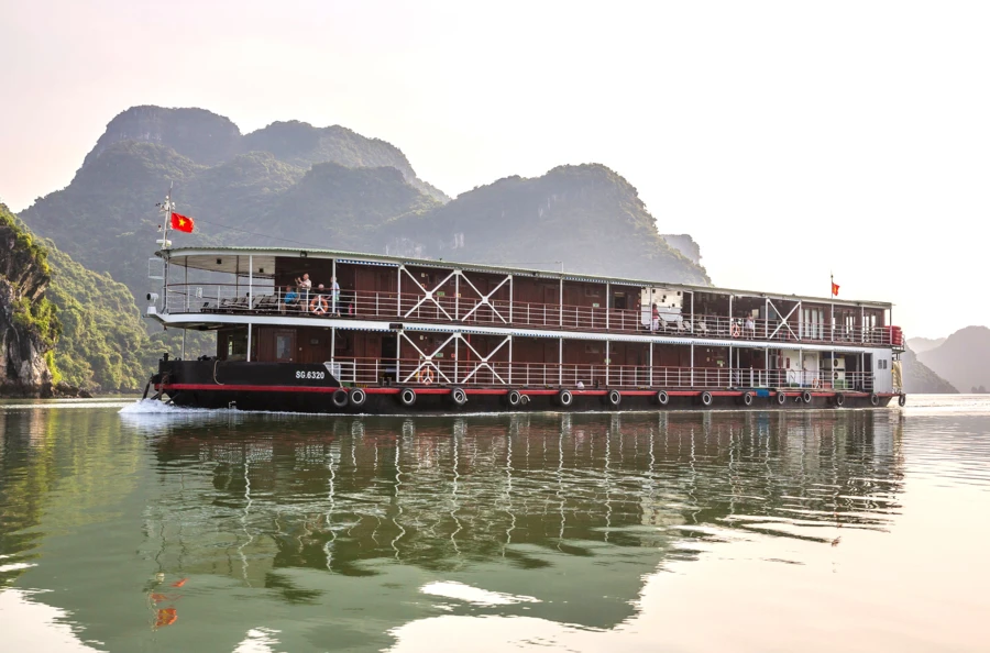 Baie d'Halong et Fleuve Rouge