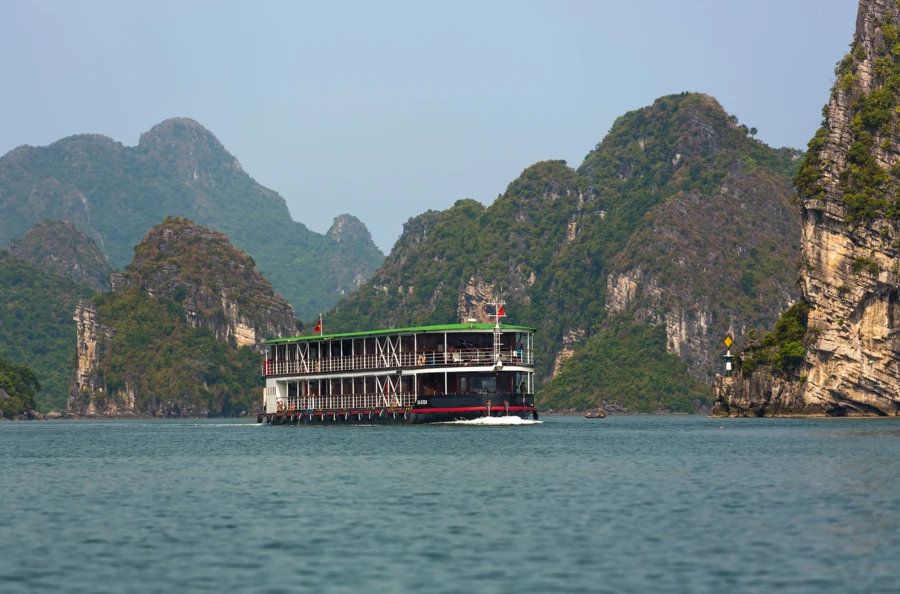 Baie d'Halong et Fleuve Rouge