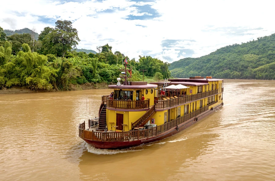 Crossing the Golden Triangle, Luang Prabang to Huay Xai in 4 days