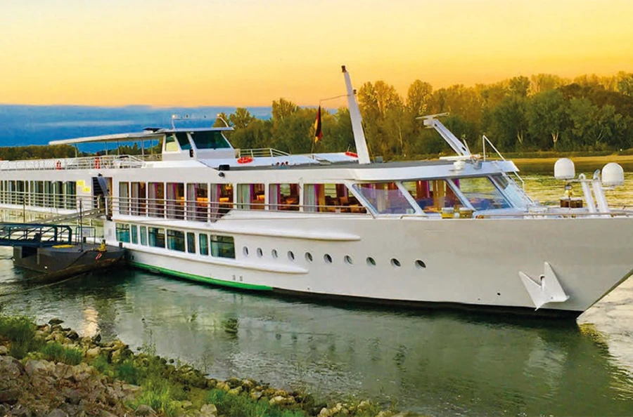Navigation luxueuse sur le Danube à travers les châteaux historiques : de Budapest à Passau