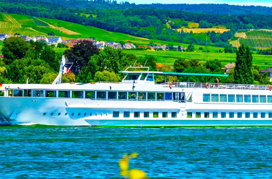 2 Fleuves : la vallée du Rhin romantique et la magie de la Moselle