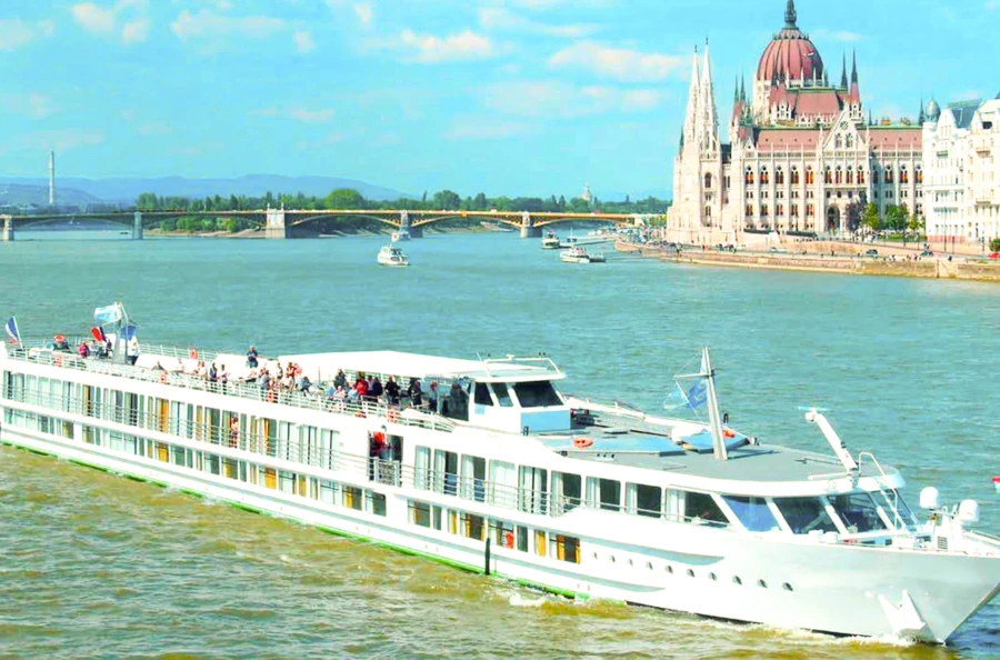 La vallée du Rhin romantique et la Hollande