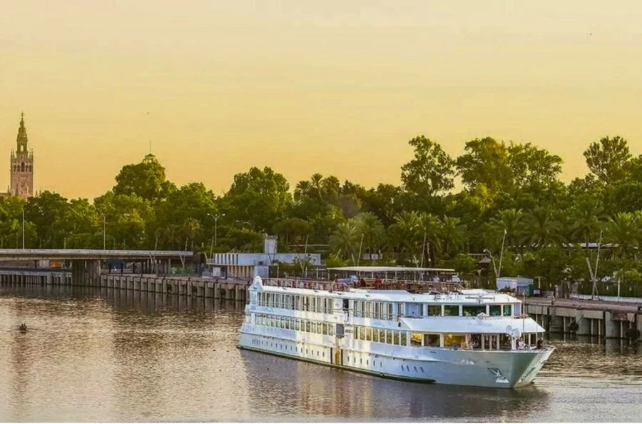 Croisière de 6 jours au cœur de l’Andalousie : nouvel an à Séville et découverte des charmes locaux
