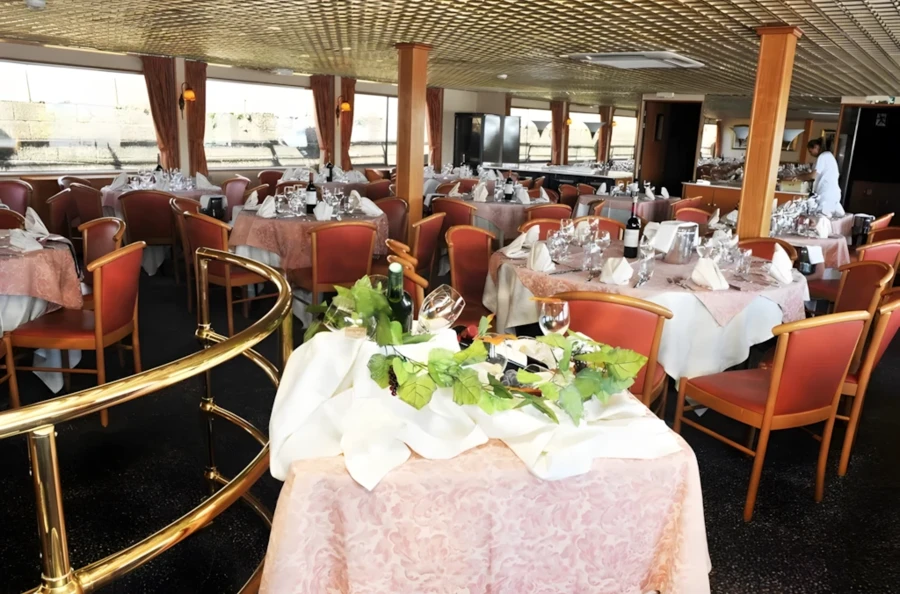 La Provence fluviale : un voyage culturel et savoureux