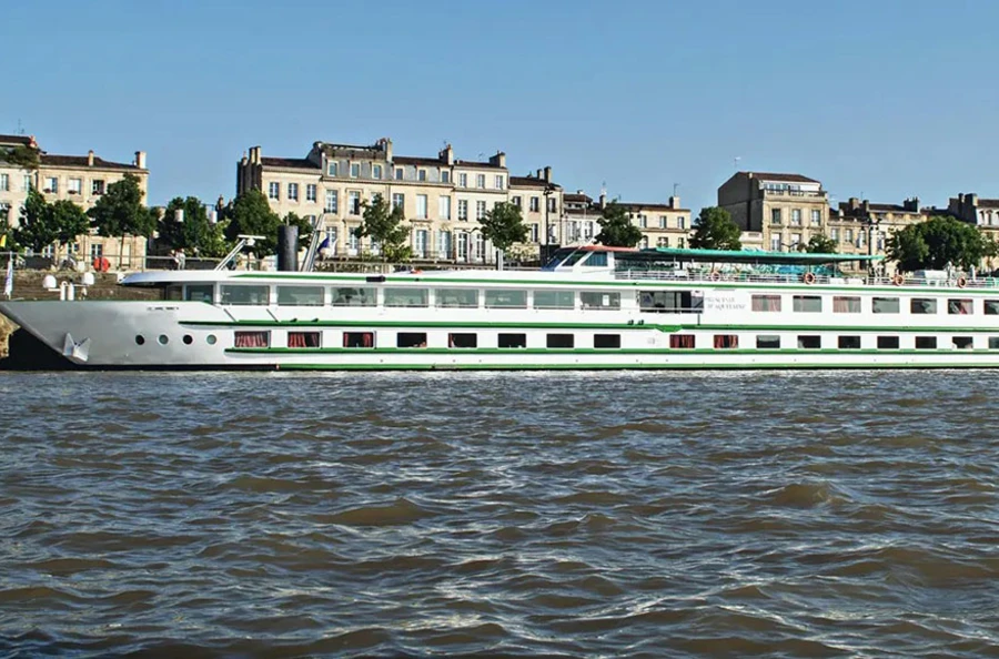 La Provence fluviale : un voyage culturel et savoureux