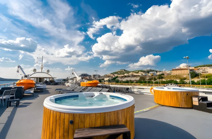 Croisière au départ de Malte vers la Sicile et Naples : un voyage entre art, histoire et paysages envoûtants