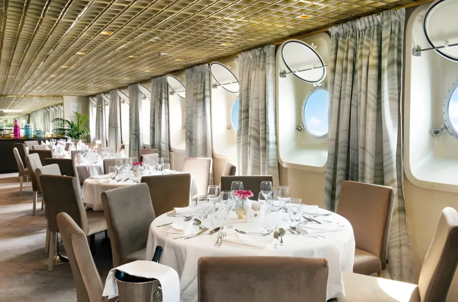 Croisière au départ de Malte vers la Sicile et Naples : un voyage entre art, histoire et paysages envoûtants