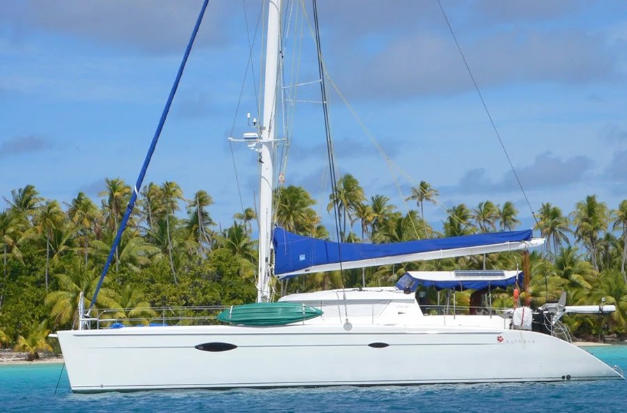Expérience inoubliable en catamaran : plongée et navigation en Polynésie