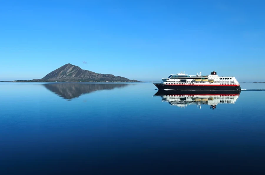 7 jours inoubliables au départ d'Oslo, avec découverte du Lysefjord, du Helgeland et des Lofoten