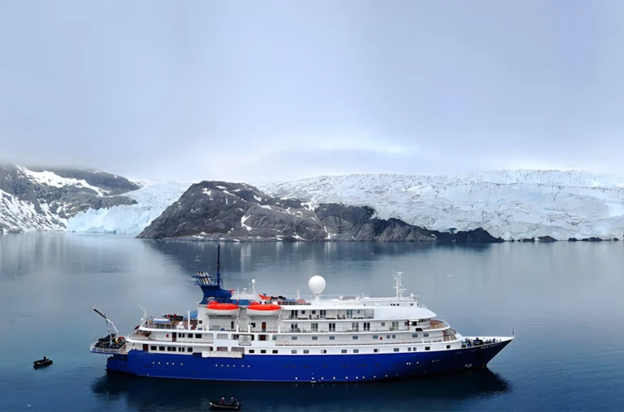 Patagonie, Terre de feu et Îles Shetland : expédition premium de 12 jours au cœur des terres sauvages de la Patagonie et de l'Antarctique
