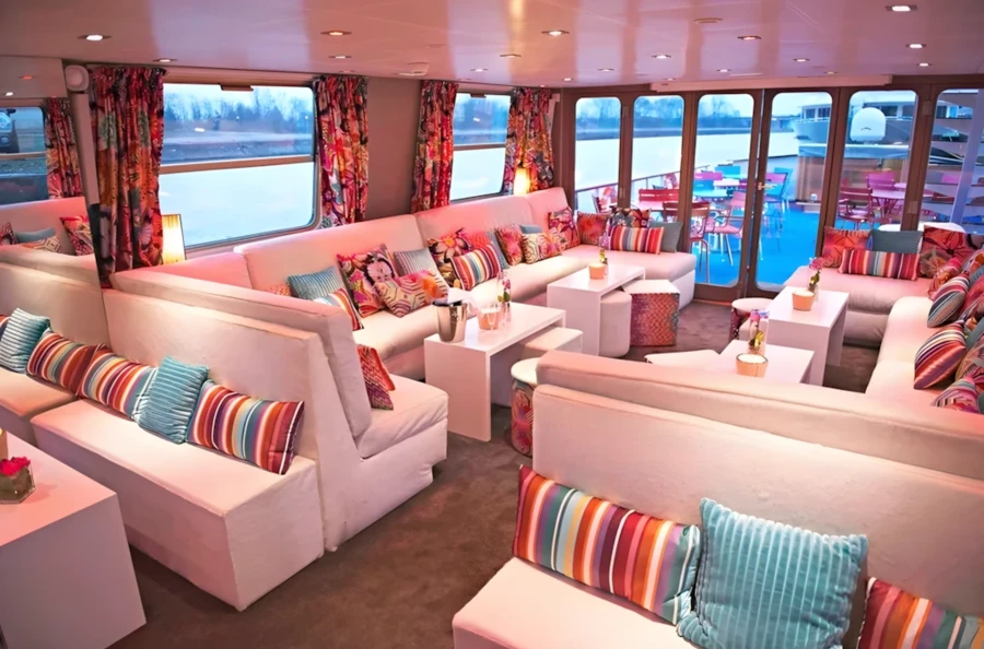 Alsace and Lorraine, between heritage and know-how, a charming hotel-barge cruise on the Marne-Rhine canal