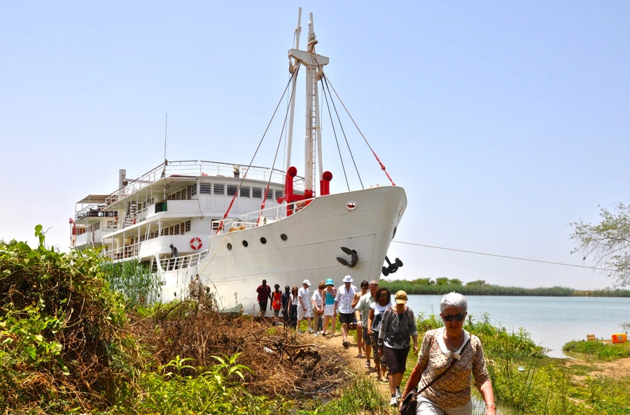 Découverte de l'Afrique de l'Ouest sur le fleuve Sénégal, un voyage unique et authentique
