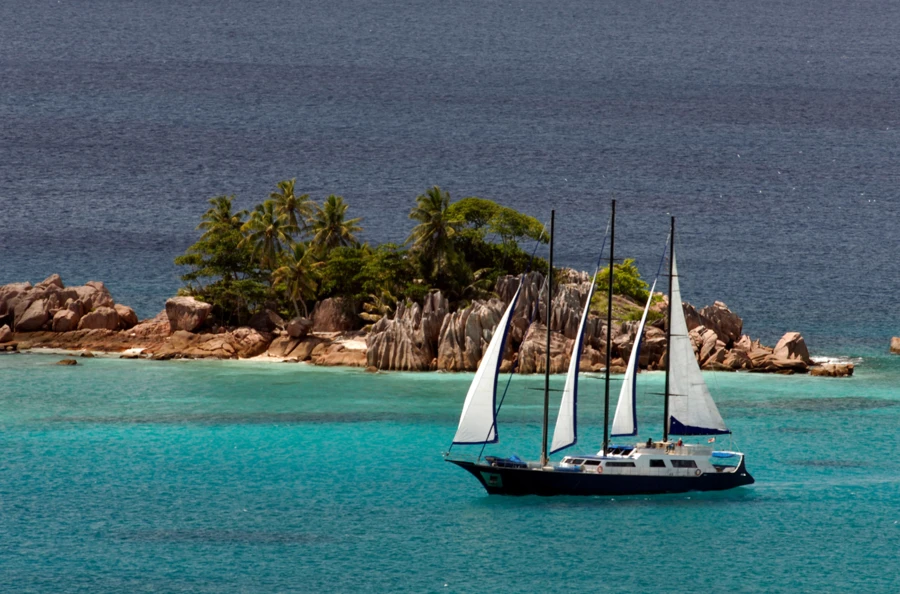 Croisière de rêve aux Seychelles, ses îles sauvages, ses plages idylliques et désertes