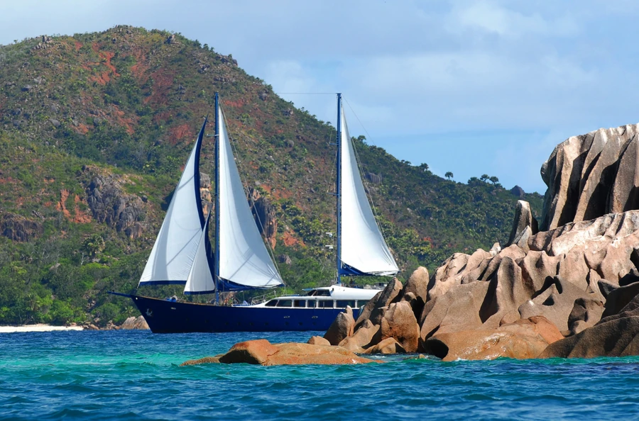 Croisière de rêve aux Seychelles, ses îles sauvages, ses plages idylliques et désertes