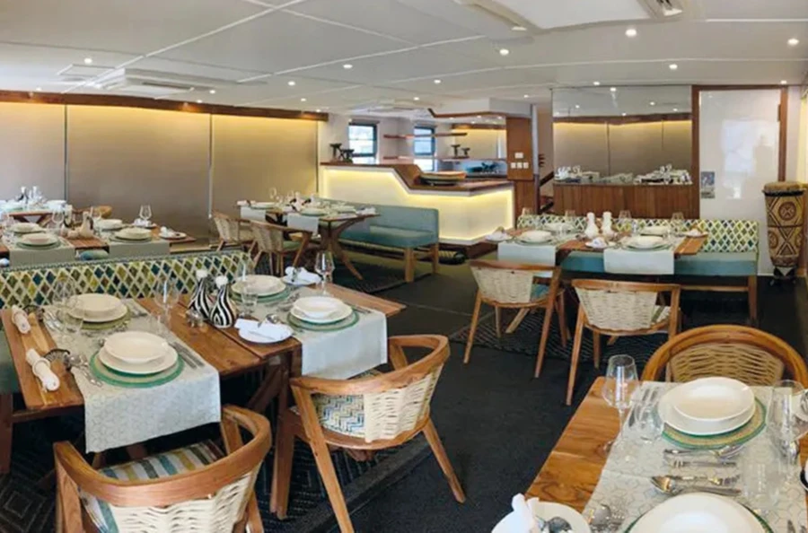 Safari-croisière de rêve en Afrique australe, entre richesses naturelles et cultures ancestrales