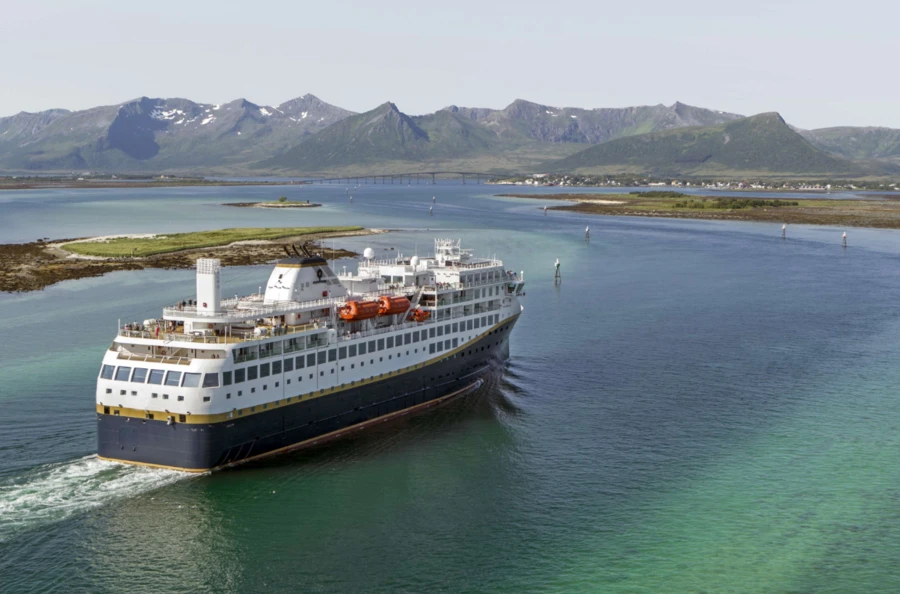 Odissea nell'Artico: crociera costiera di 5 giorni in Norvegia, con numerosi scali da Kirkenes a Trondheim